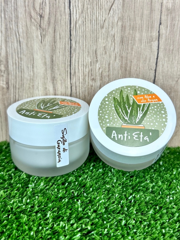 CREMA ANTI ETÀ ALL'ALOE VERA E AC. IALURONICO, 50/100ML