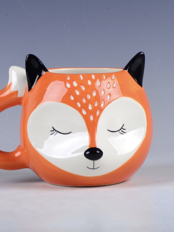 Tasse avec un renard mignon